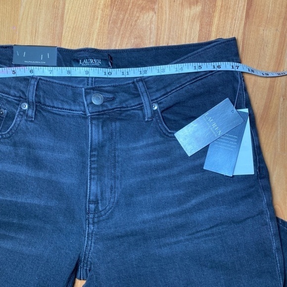 Lauren Ralph Lauren Women's Relaxed Tapered classic Ankle Jeans size 8 - Picture 8 of 10